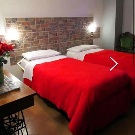 B&B Romani Madonna di Fornelli Luaran gambar